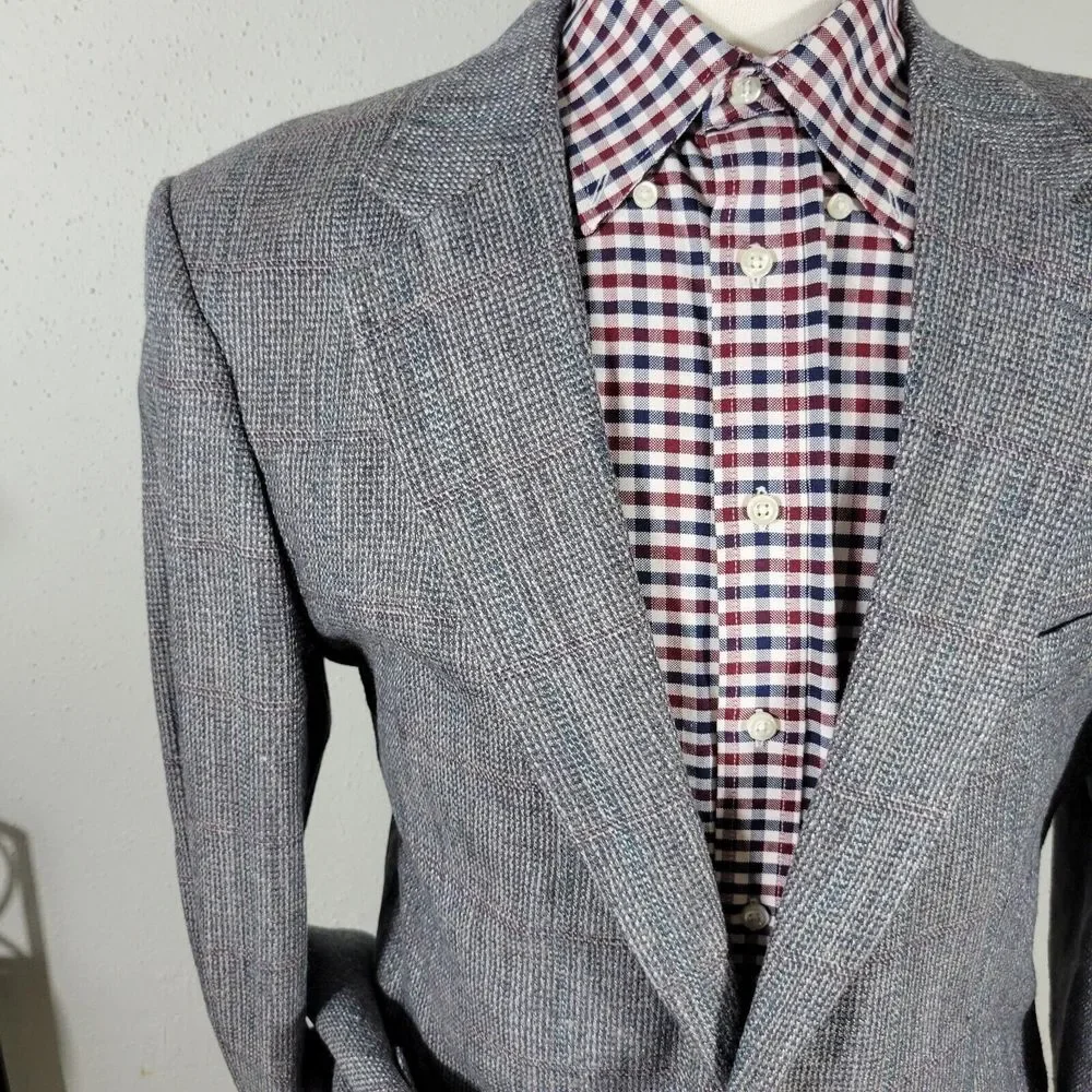 VTG Stafford Men's Tweed Sport Coat Blazer Two Button Gray Wool Plaid‎ 42R Slim